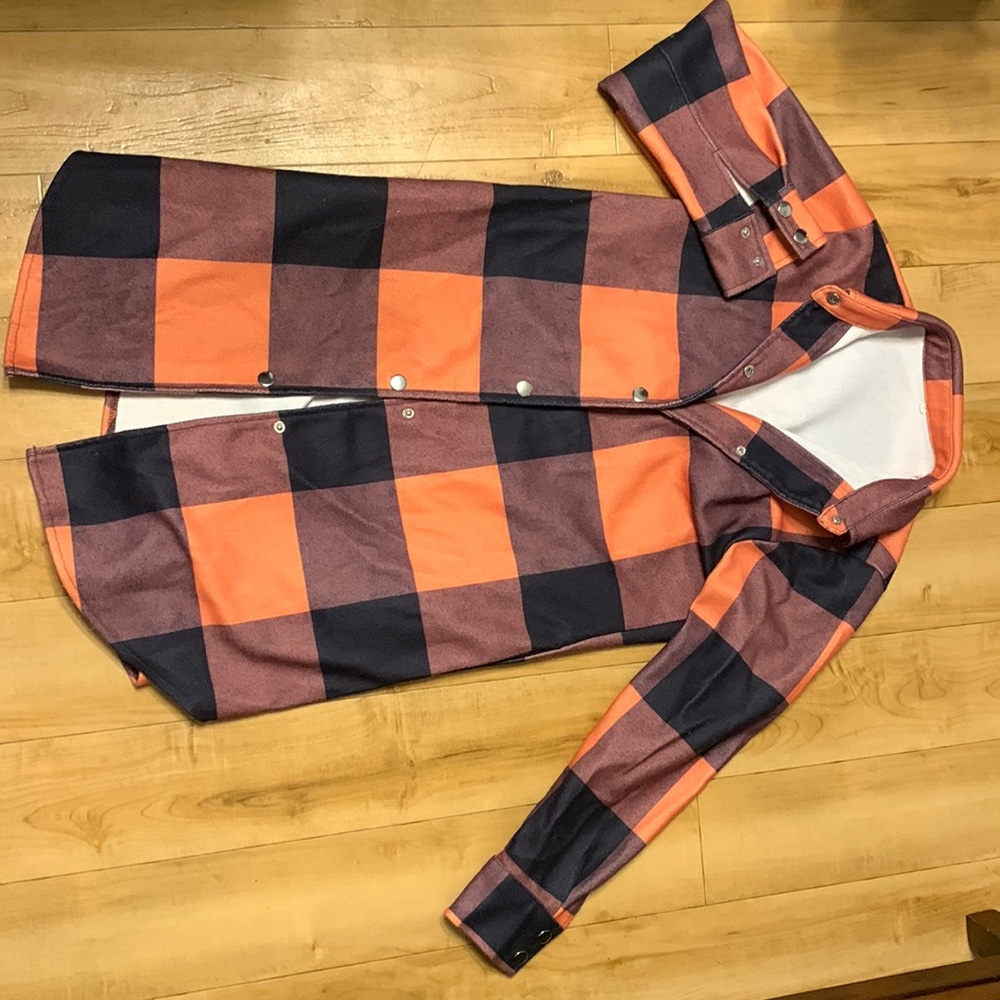 Plaid light coat